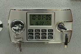 Ảnh minh họa Cách Mở két sắt hết pin TP.Hồ Chí Minh - Hình 3
