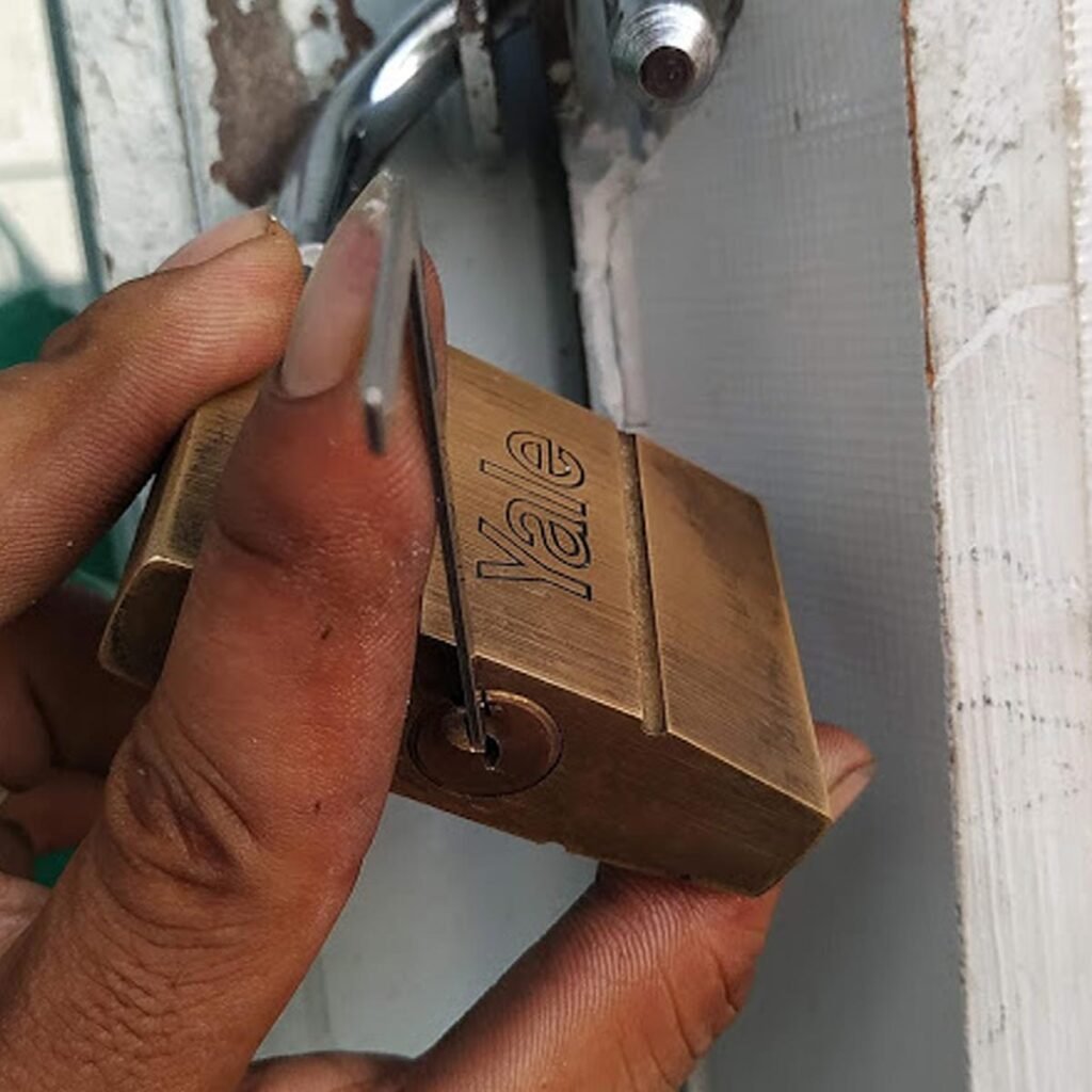 Ảnh minh họa thợ mở khoá 24/7 TP.Hồ Chí Minh - Hình 4