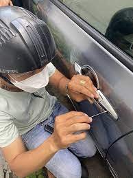 Ảnh minh họa Cách mở cửa xe tải khi quên chìa khóa TP.Hồ Chí Minh - Hình 1