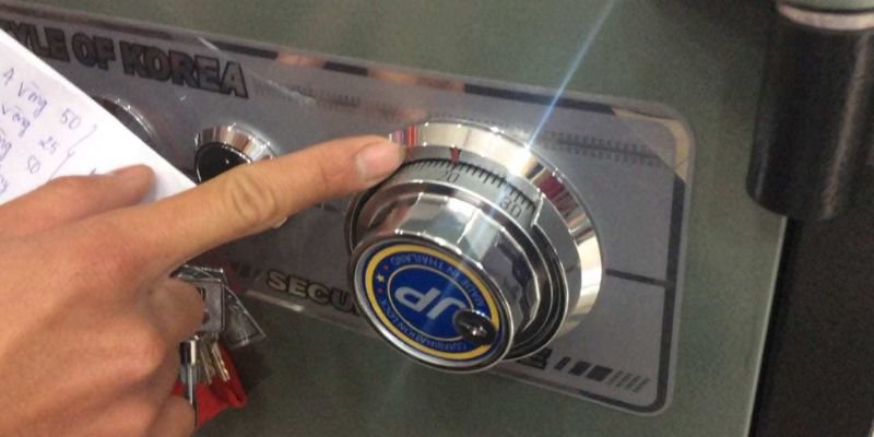 Ảnh minh họa cách mở két sắt hòa phát 4 số TP.Hồ Chí Minh - Hình 4