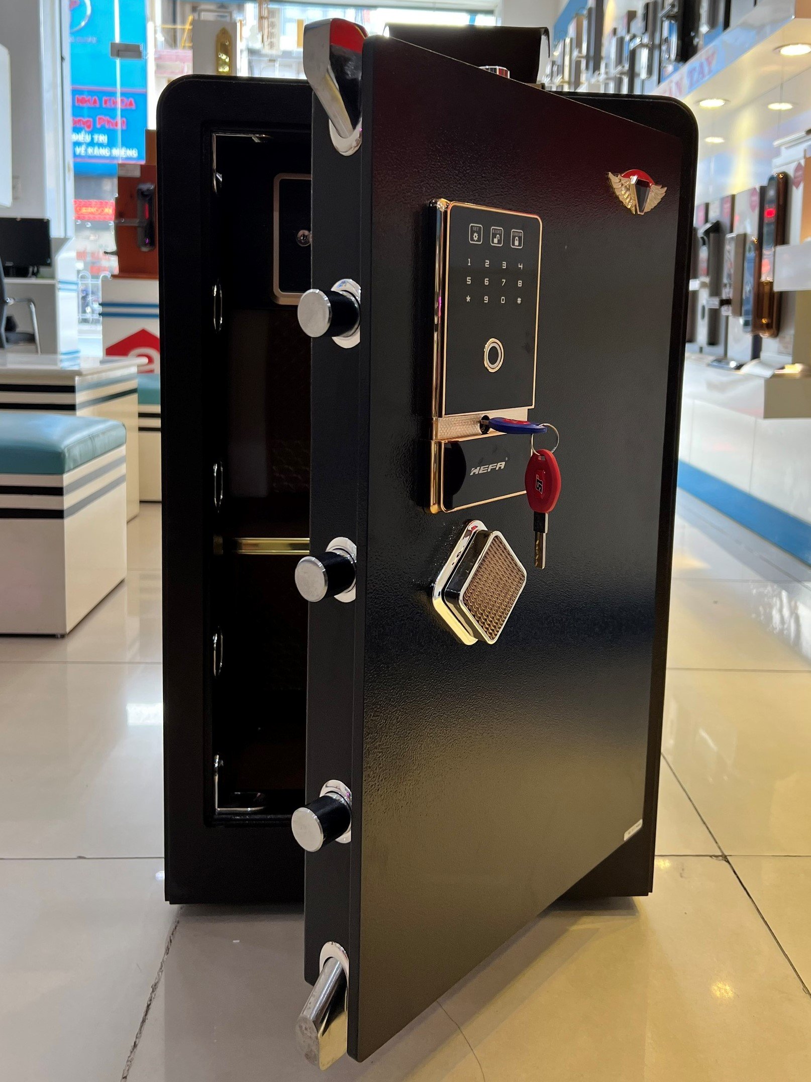 Ảnh minh họa thợ sửa khóa két sắt vân tay tại TP.Hồ Chí Minh - Hình 1