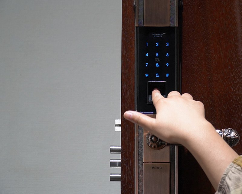 Ảnh minh họa Cách mở khóa cửa vân tay bằng mật khẩu TP.Hồ Chí Minh - Hình 4